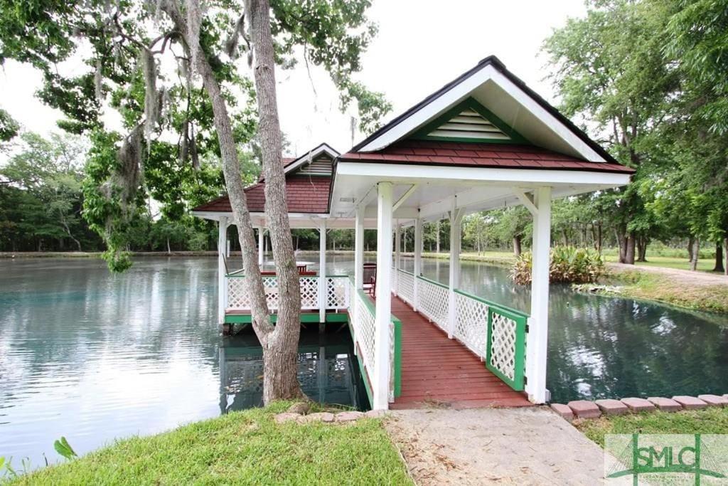 Villa A Retro Rejuvenation Midway Exterior foto